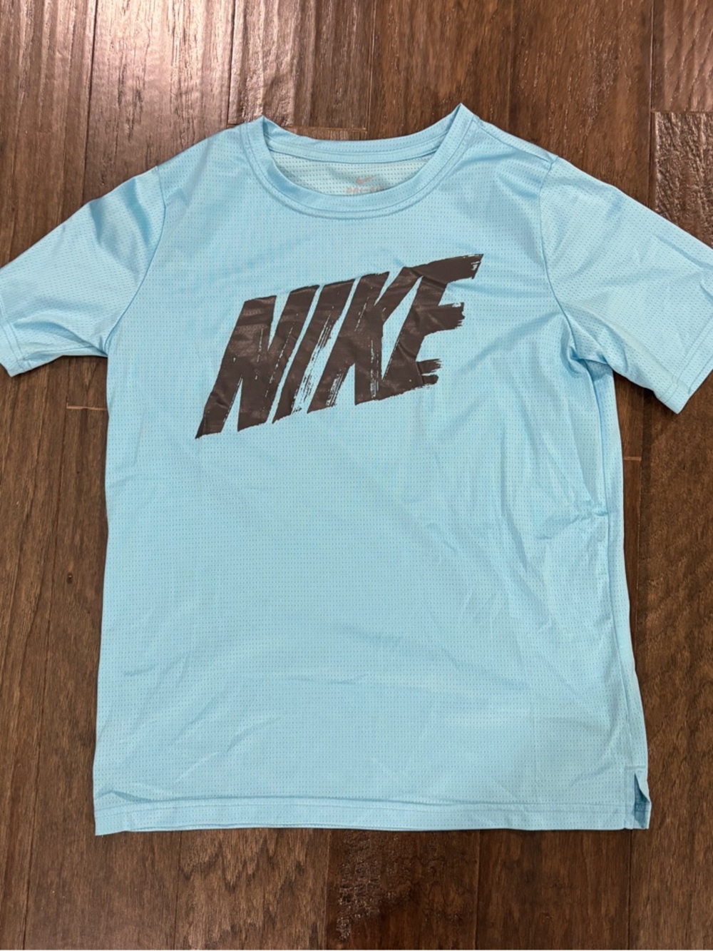 Nike Youth XL Light Blue Short-Sleeve Logo Tee